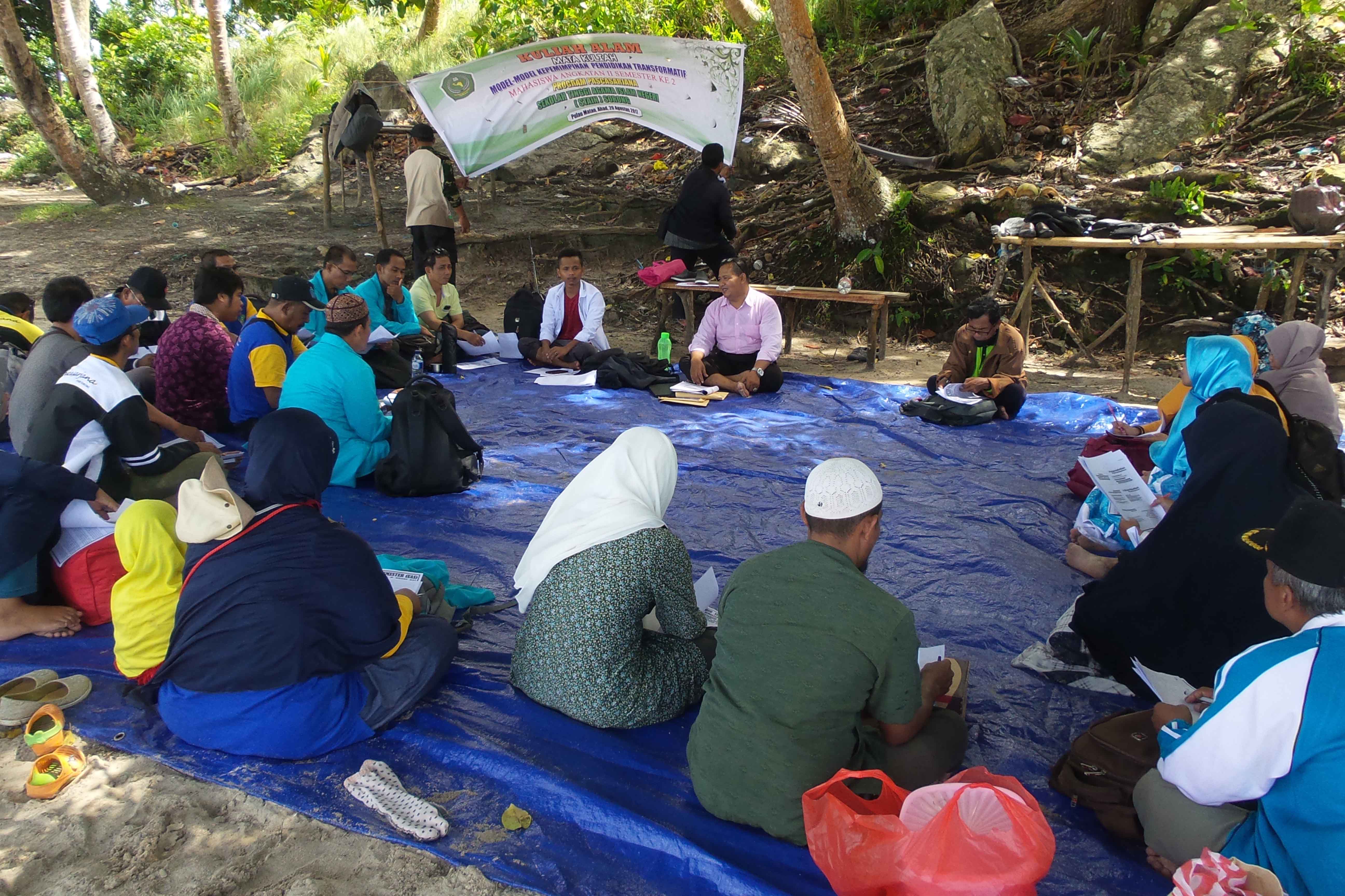 Produk Halal Dikampanyekan Serentak di Tanah Air **Kakanwil Kemenag Papua Barat : Kampanyekan Produk Halal, Perlu Kepekaan dan Kearifan