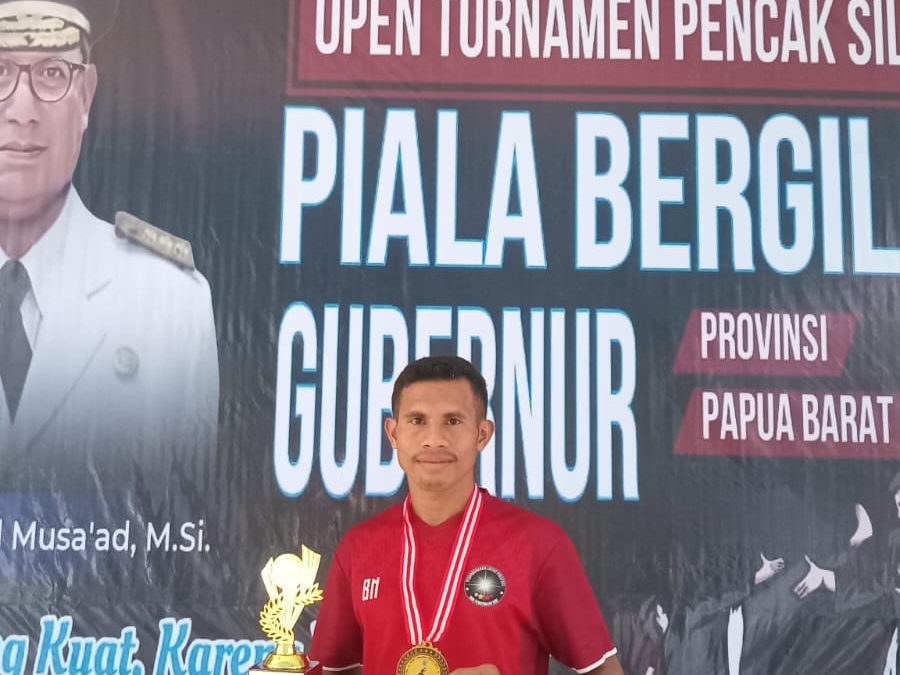 Kembali Ukir Prestasi, Mahasiswa IAIN Sorong Baharudin G. Ngabalin Raih Medali Emas dan Pesilat Terbaik Putera Dewasa **Dalam Open Turnamen Pencak Silat  Piala Bergilir Gubernur Papua  Barat Daya Ke-1