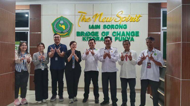 Kunjungan PT. Wahana Ottomitra Multiartha Tbk di kampus IAIN Sorong