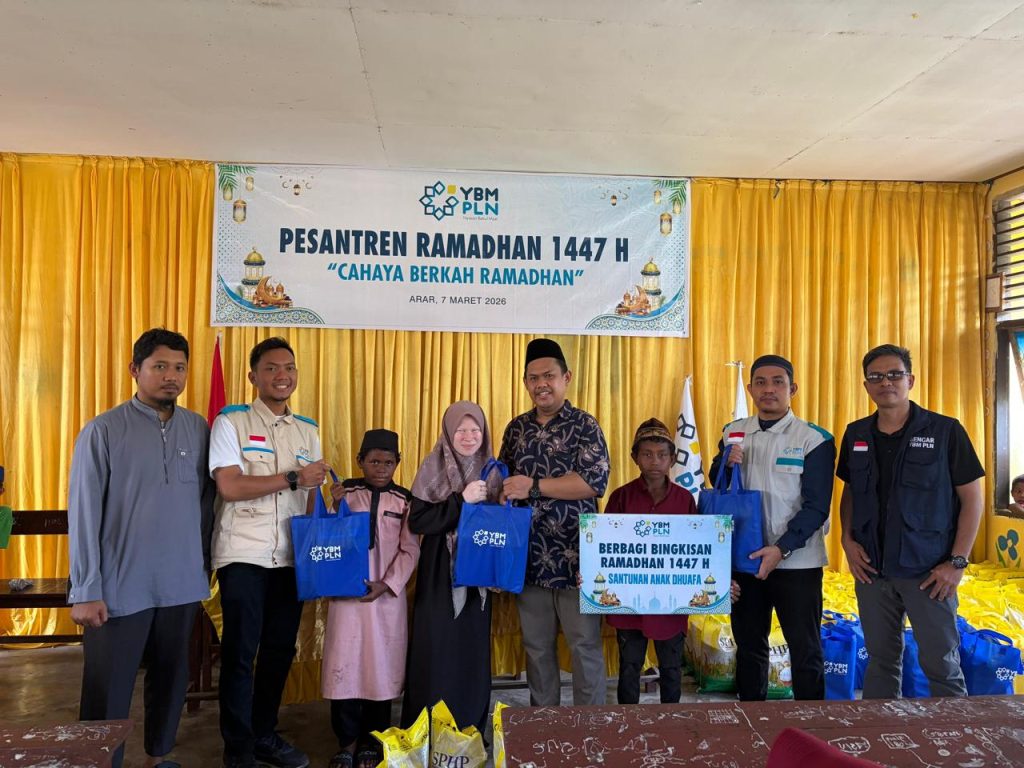 YBM PLN DAN GENCAR IAIN SORONG SUKSES GELAR BINGKISAN RAMADHAN SERTA EDUKASI KEAGAMAAN DI PULAU ARAR
