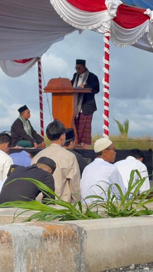 REKTOR IAIN SORONG PIMPIN KHUTBAH IDUL FITRI 1447 H/2026 M, SERUKAN REKONSILIASI SOSIAL DALAM MASYARAKAT MULTIKULTUR