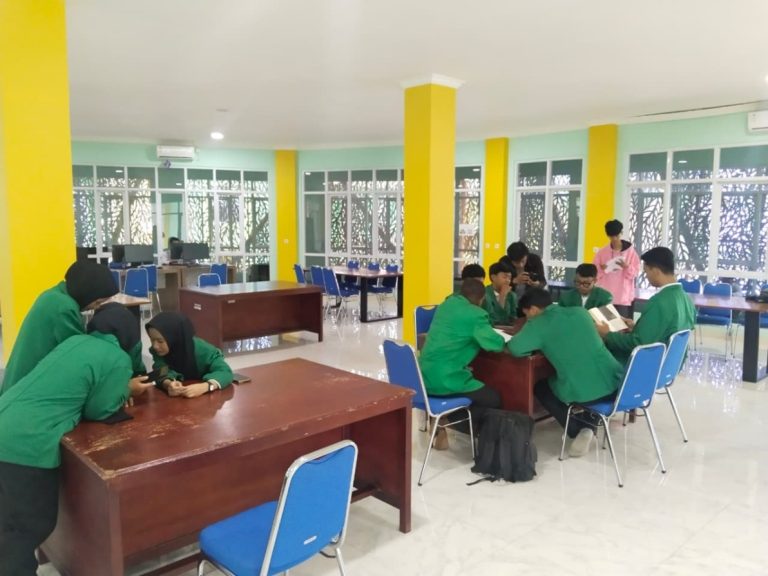 Mahasiswa Program Studi Komunikasi dan Penyiaran Islam (KPI) IAIN Sorong kembali menunjukkan kreativitas mereka dalam berbagai kegiatan kampus