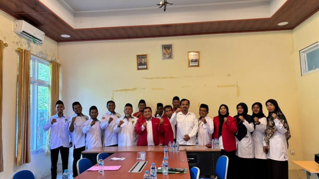 PASCASARJANA IAIN SORONG SOSIALISASIKAN PENERIMAAN MAHASISWA BARU S2 DAN S3 DI MAN INSAN CENDEKIA KABUPATEN SORONG