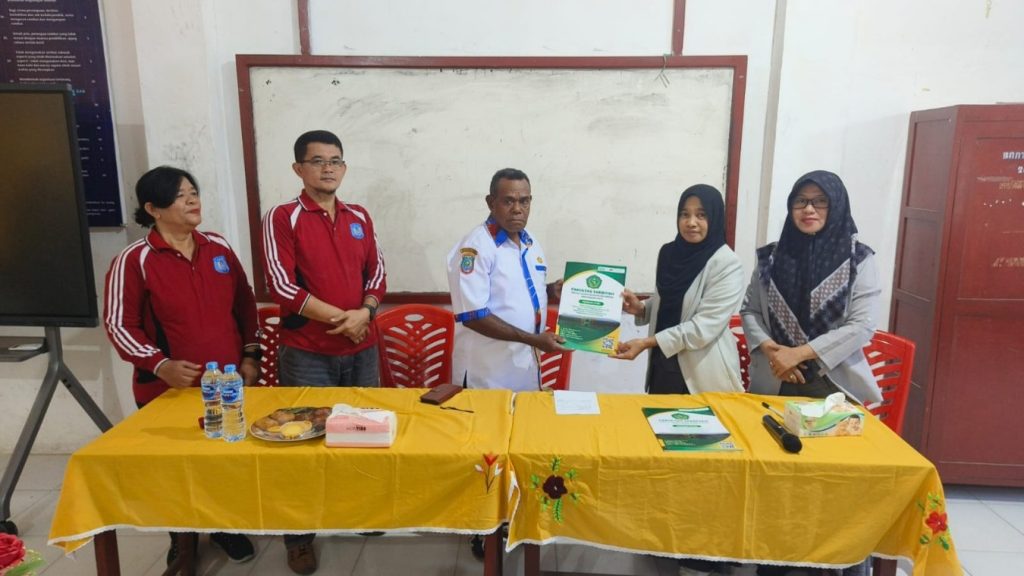 FAKULTAS TARBIYAH IAIN SORONG DAN SMAN 1 KOTA SORONG PERKUAT SINERGI PENDIDIKAN MELALUI PENANDATANGANAN MOU