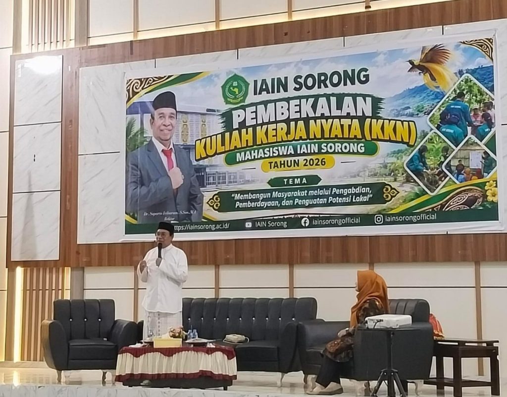 REKTOR IAIN SORONG BEKALI MAHASISWA KKN, TEKANKAN PENGABDIAN DAN KOLABORASI DENGAN MASYARAKAT