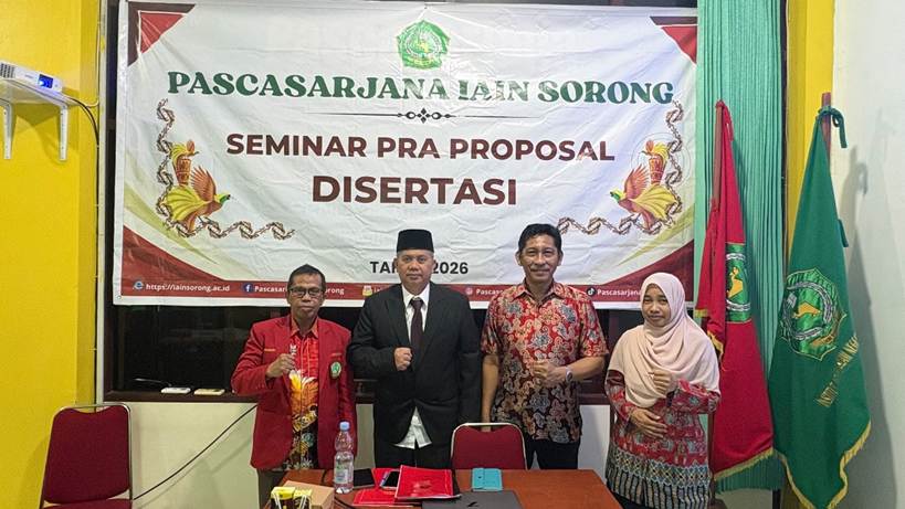 MUSTAMAN AJUKAN TIGA JUDUL DALAM UJIAN PRA PROPOSAL DI IAIN SORONG
