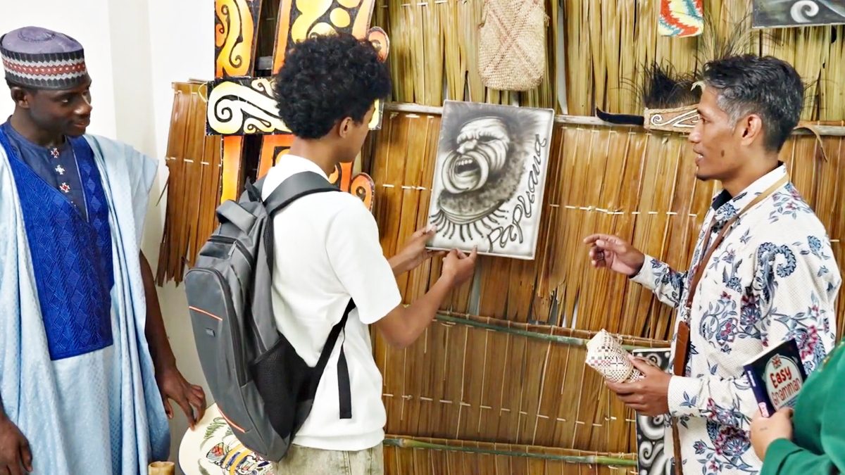Mahasiswa Asing IAIN Sorong