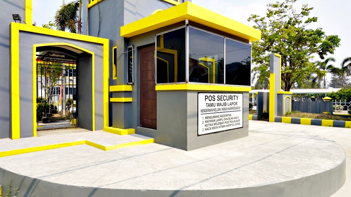 fasilitas kampus pos security